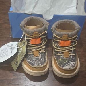 Hey Dude Kids Boots - Brown, Orange, and Gray